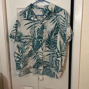 C&C California Women's Tropical Button Front Hi-Low Linen Camp Shirt Green Large